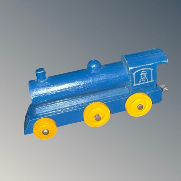 1950s Blue Strombeck-Becker Mfg. Company Wooden Train Engine A30 - Picture 4 of 7